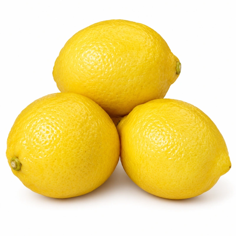 Yangi sariq limon Qo'lda terilgan limon